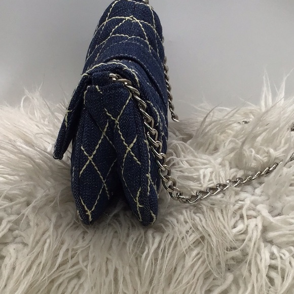 Vera Bradley Quilted Denim Mini Shoulder/Clutch Bag - Picture 5 of 13